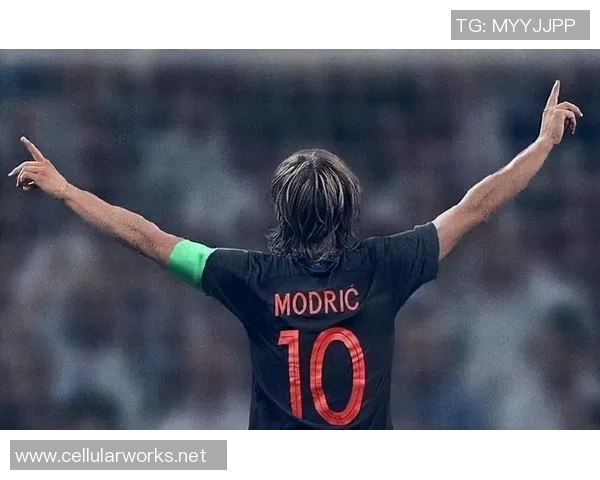 足球明星背后的真实生活瞬间揭秘与感悟 足球明星背后的真实生活瞬间揭秘与感悟