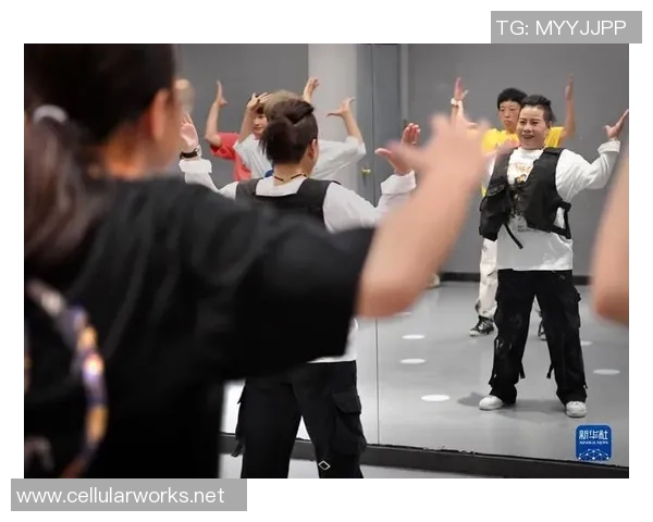 周芳专访：回顾街舞历程